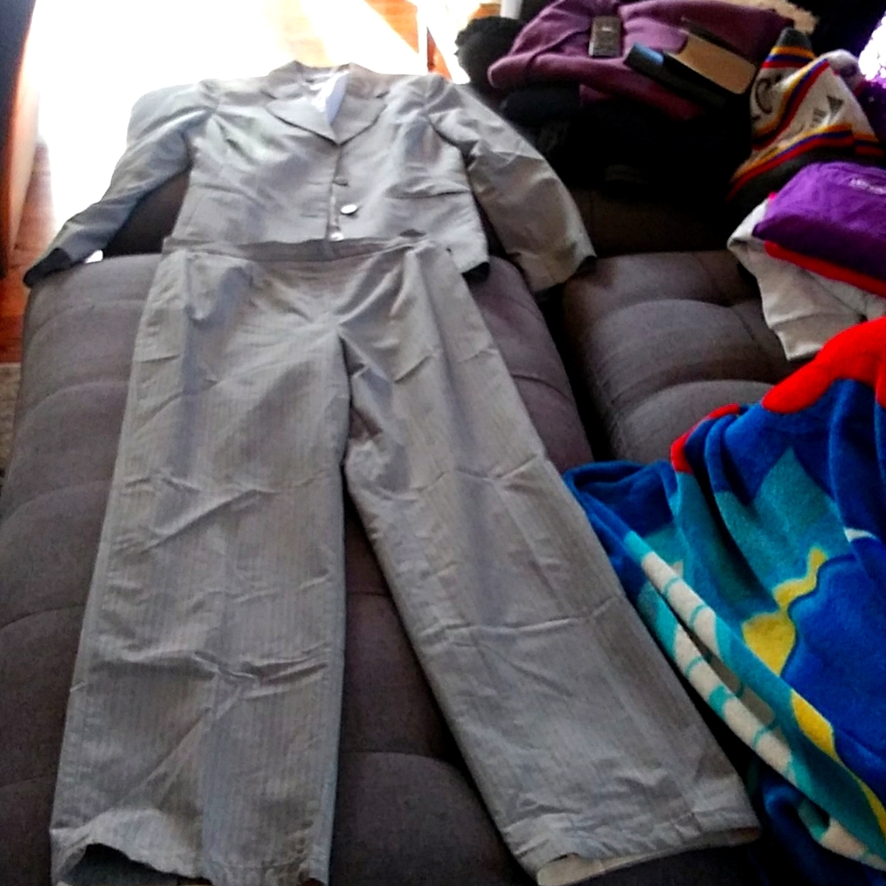 Women's Suit
